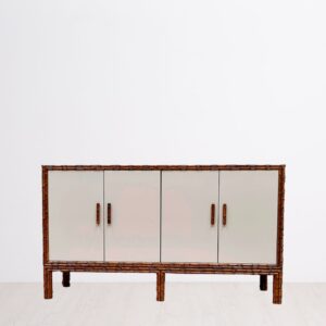 Mueble bajo Birmania