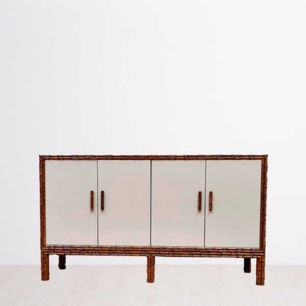 Mueble bajo Birmania
