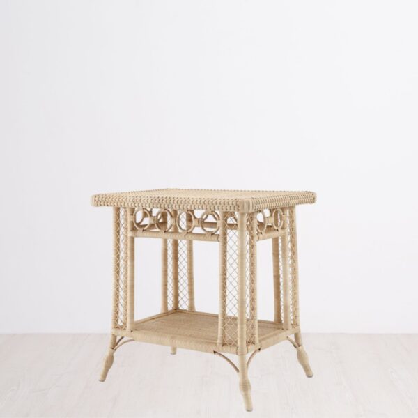 Mesa rattan natural