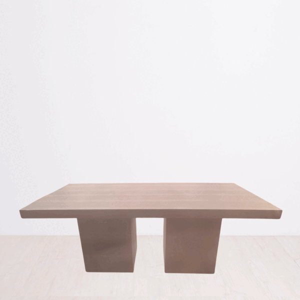 Mesa pata cubo